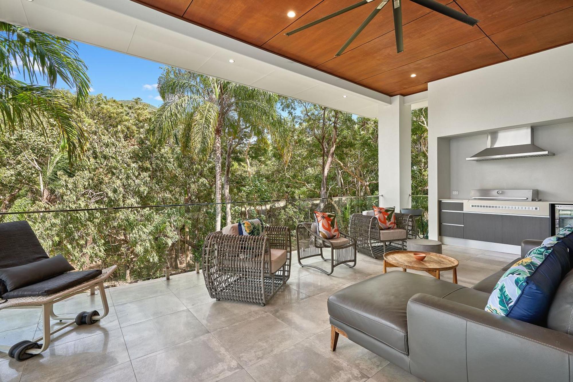 Canopy Views Holiday House With Heated Pool Palm Cove Exterior photo